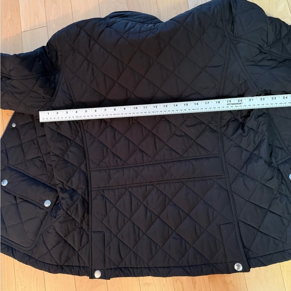 Ralph Lauren Quilted Black Barn Jacket in EUC - Picture 9 of 10